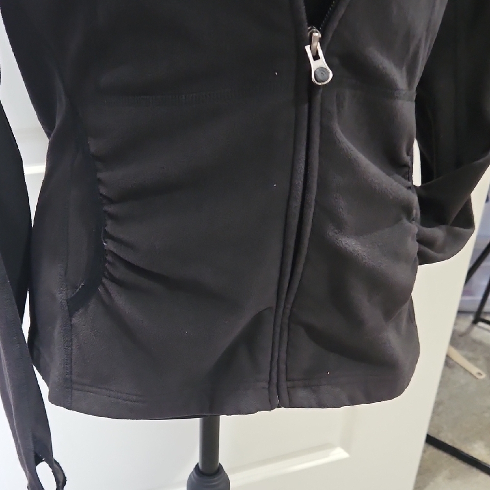 The North Face Women's Black Hooded Ski Jacket - Picture 5 of 9